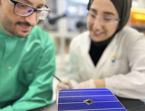 L'efficacité des cellules solaires en tandem pérovskite / silicium atteint 33,2%