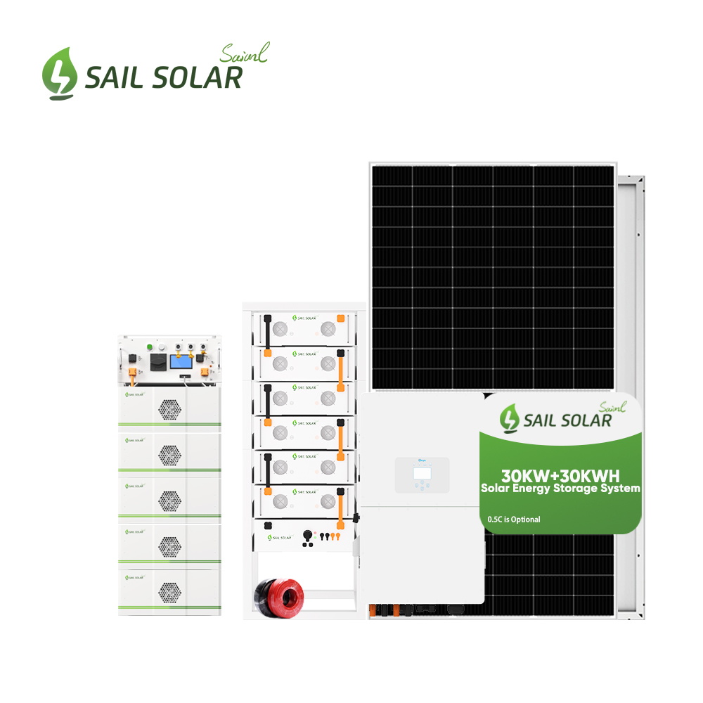 Système solaire hybride SAIL SOLAR 30 kW, 40 kW, 50 kW, utilisant un onduleur hybride Deye pour un usage industriel et commercial